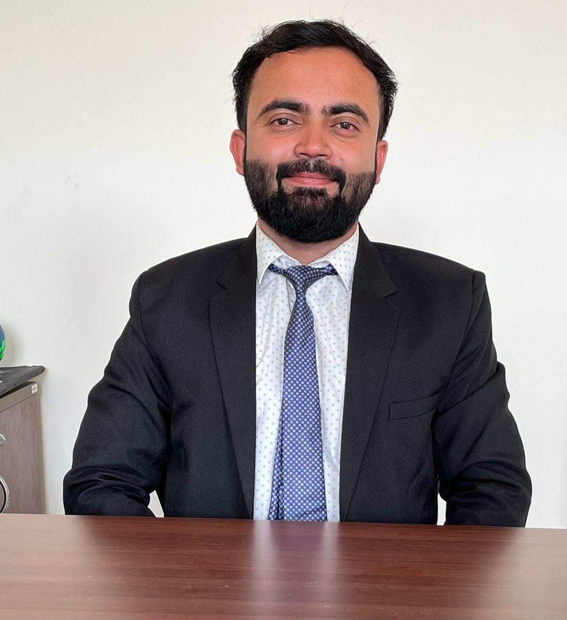 Dr. Himanshu Shekhar